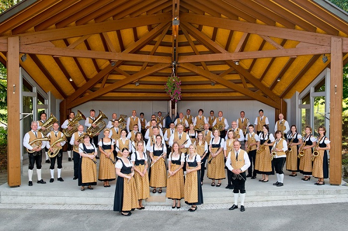 Vereinsbild_2013